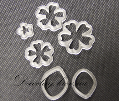 Каттер  сакуры с листьями (пластик) ― Hobby-Land