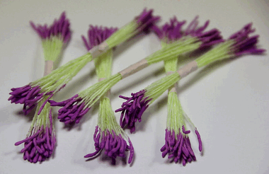 Длинные сиреневые тычинки ― Hobby-Land